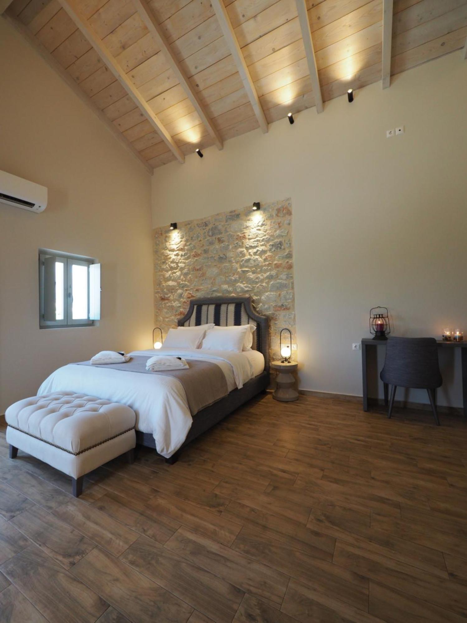 Terra Di Pietra Exclusive Suites & Apartments Ареополис Экстерьер фото